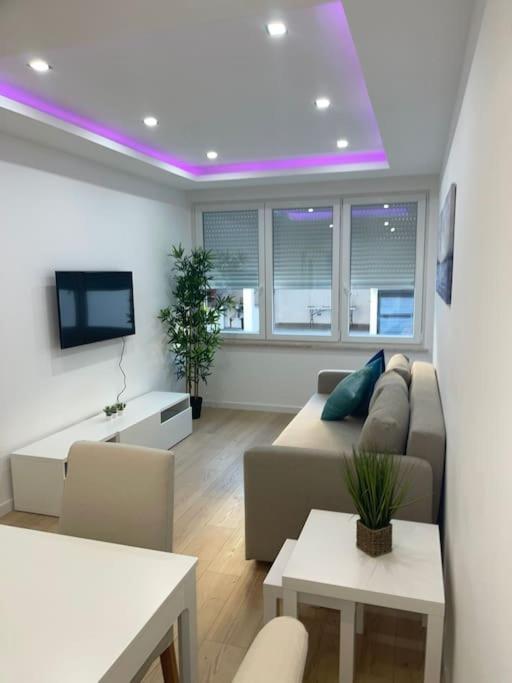 Lovely 2 Bedroom Apartment In South Lisbon Barreiro  Exteriér fotografie